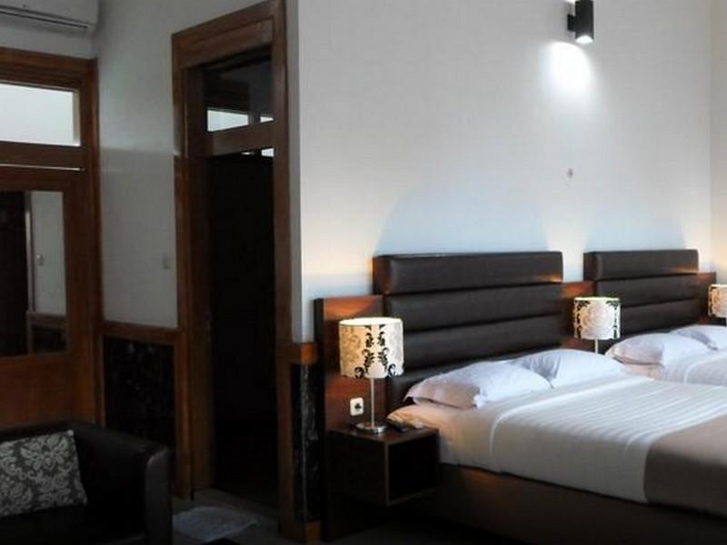 Oyo 1210 Nice Guesthouse Bandung Ngoại thất bức ảnh