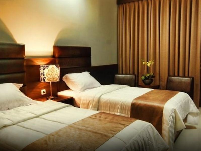 Oyo 1210 Nice Guesthouse Bandung Ngoại thất bức ảnh