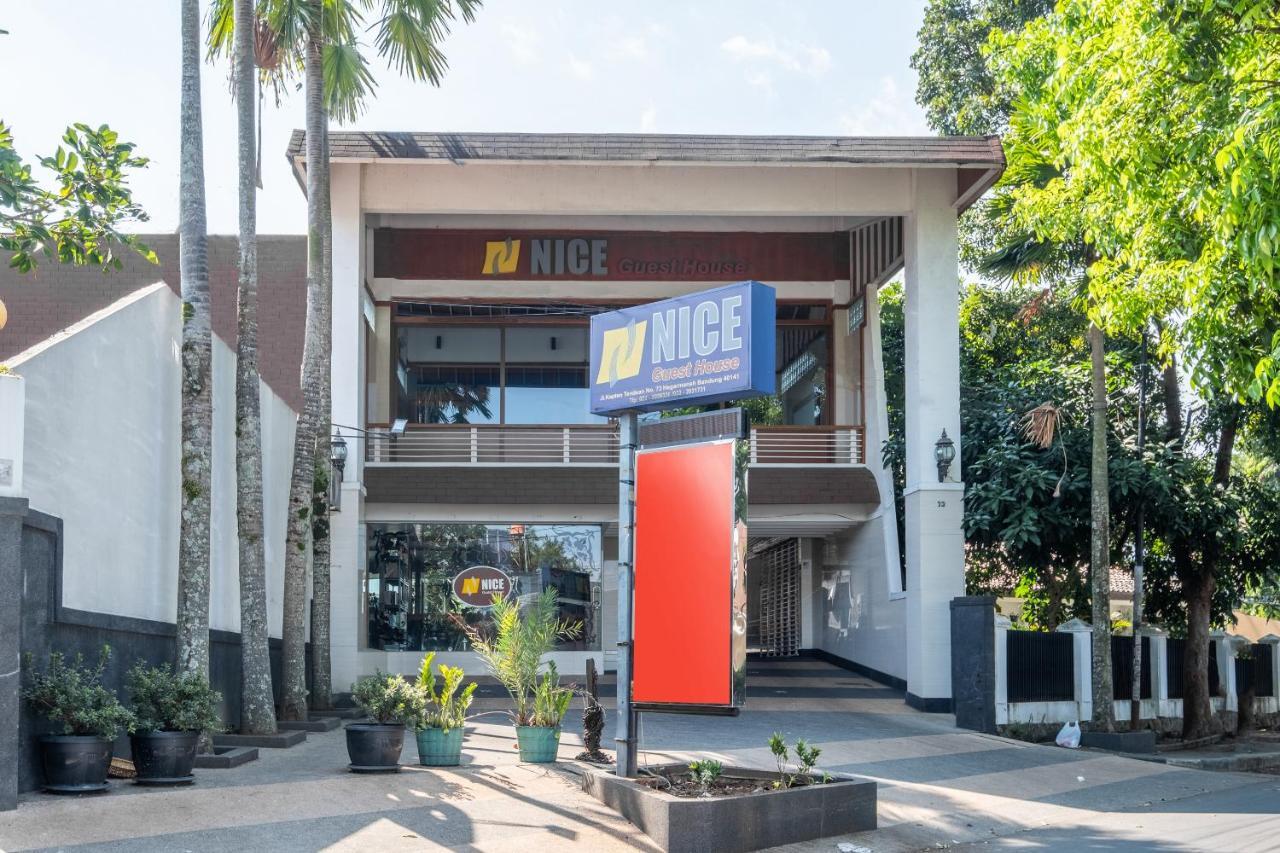 Oyo 1210 Nice Guesthouse Bandung Ngoại thất bức ảnh
